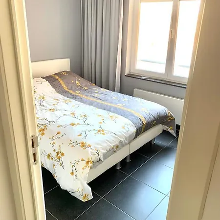 Emiel Centrum Met Garage Apartamento *