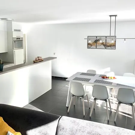 Apartamento Emiel Centrum Met Garage *